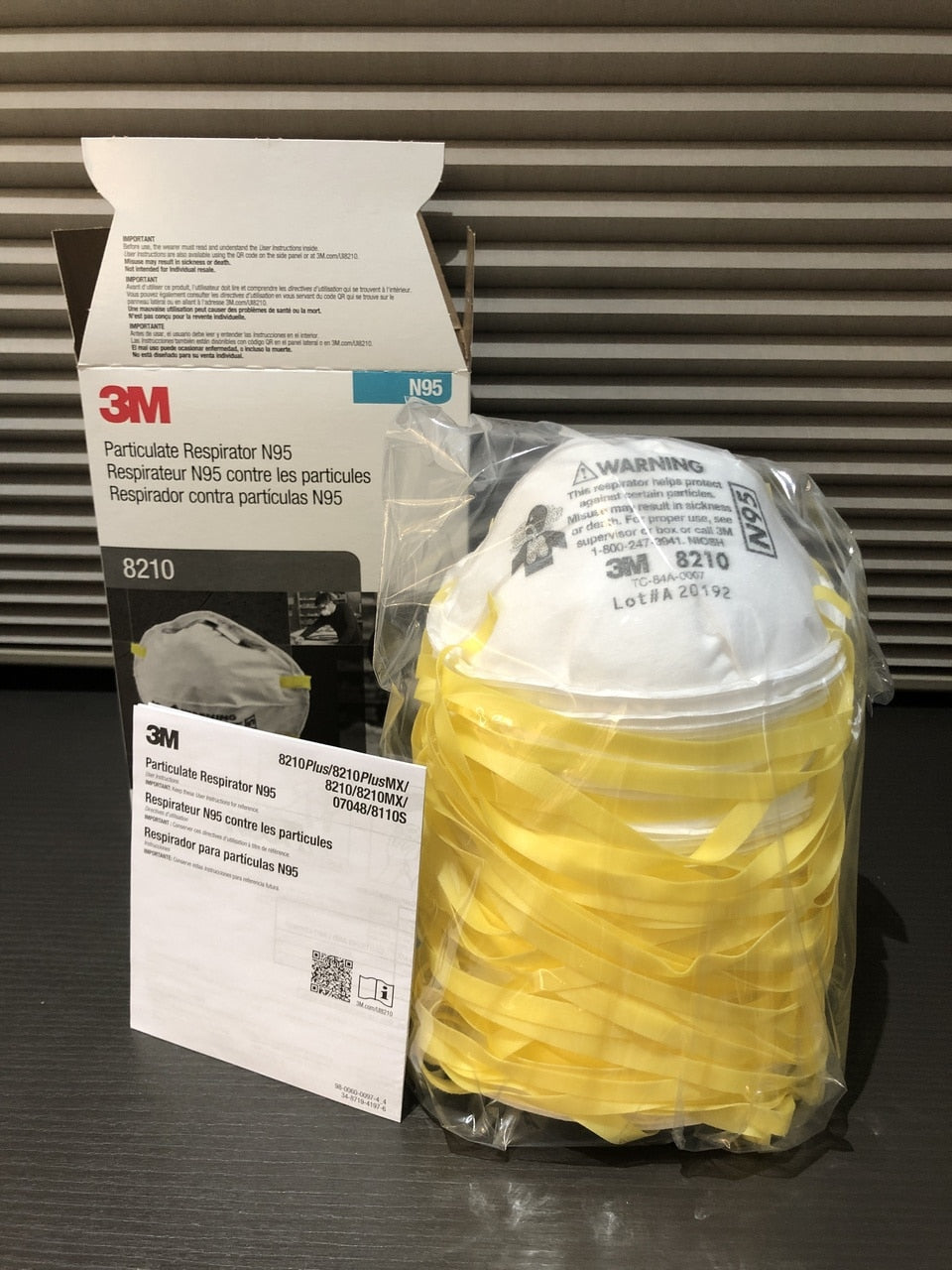 3M 8210 N95 Particulate Respirator, 20 PCS